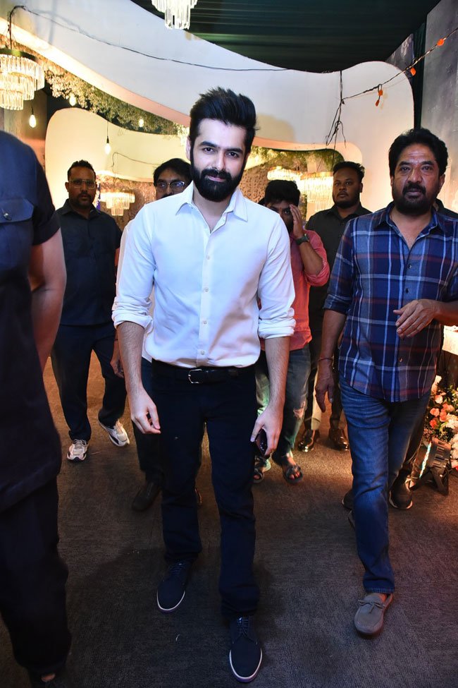 Celebrities-at-Actor-Ashish-and-Advitha-Wedding-Reception